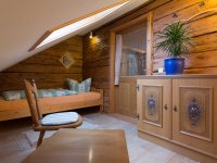 13Ferienwohnung57 Oberstdorf Schlafzimmer2