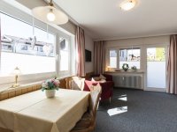 1 Ferienwohnung 59 Oberstdorf Wohnzimmer