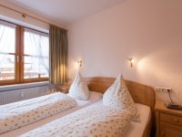 05Ferienwohnung95 Oberstdorf Schlafzimmer