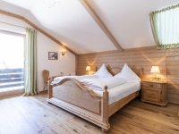 15Wohnung 75 Oberstdorf Schlafzimmer