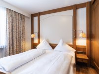 7Ferienwohnung 44 Oberstdorf Schlafzimmer