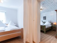 11 Ferienwohnung 27 Oberstdorf Schlafzimmer