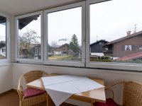 18 Ferienwohnung 17 Oberstdorf Kueche Balkon