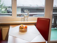 251208 Blattner 185-0690-websize