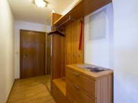 14Ferienwohnung87 Oberstdorf Flur