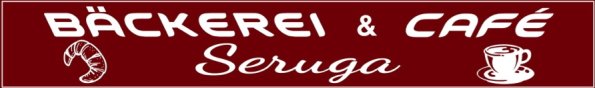 Das Café Seruga verkauft frische Brötchen und Kaffee in der Stadt. Die Kunden stehen an der Theke und wählen aus.