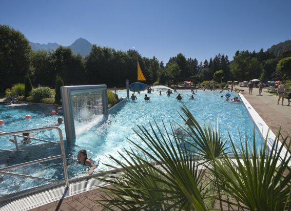 Freibad-familienbad-fischen-hoernerdoerfer-allgaeu