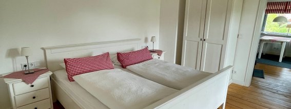 Whg 2 Schlafzimmer