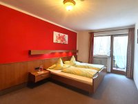 Schlafzimmer Nr. 2 und Nr. 4 a