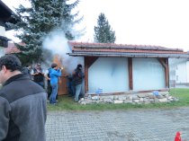 Der Spritzenstadl ist nun komplett verraucht.