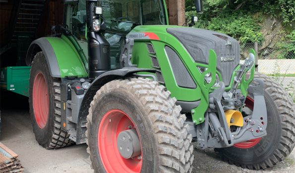Pecher Fendt Vario