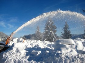 Schneefräse am Parkplatz Söllereck 