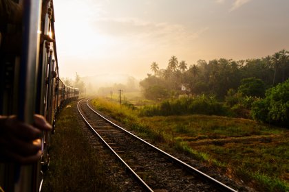 Abenteuer Reisen - mit der Bahn in Sri Lanka
