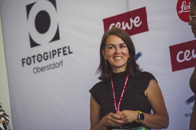 Künstlerische Schirmfrau des Fotogipfel Oberstdorf: Esther Horvath