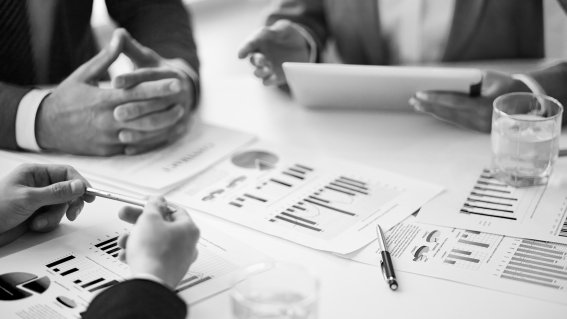 Close-up-businesspeople-working-with-documents-sw