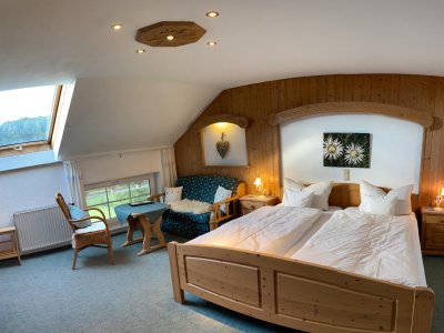 Schlafzimmer Ferienwohnung Burgwohnung
