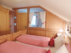 Bauernschlafzimmer Ferienwohnung Rottachberg 2