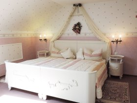 Stilschlafzimmer Ferienwohnung Rottachberg
