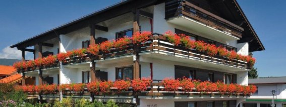 Gästehaus Baumgartner - Sommer