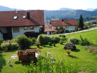 Heubett mit Bergsicht