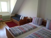 Schlafzimmer W2