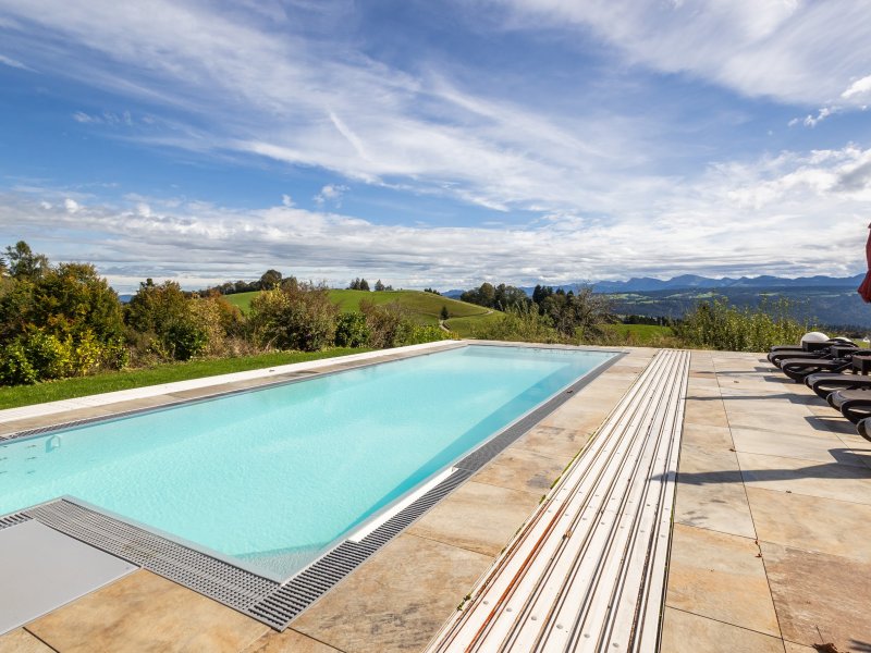 Pool mit Aussicht