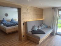 Ferienwohnung Mina Couch u. Blick Schlafen