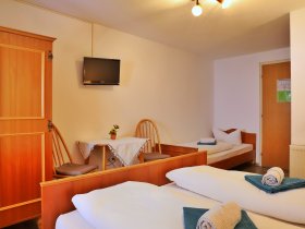 Dreibettzimmer