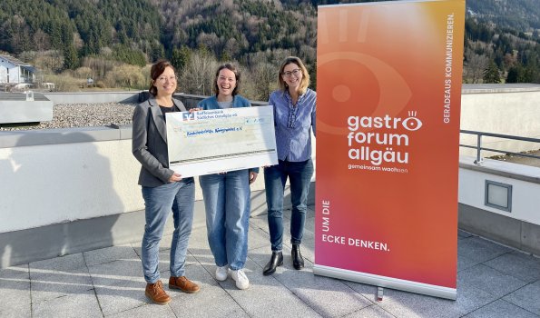 Spendenübergabe GFA an Kinderkrebshilfe Königswinkel