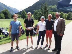 2. Platz: Valentin Wurzer, Jakob Westermann, Christina Zubrod und Wolfgang Schulz