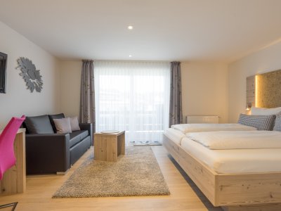 Zimmer 105