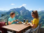 Mittagessen auf dem Walmendingerhorn