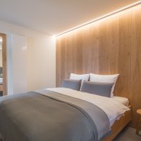 Schlafzimmer mit angrenzendem Bad en Suite
