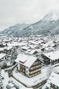 Goldbrunn im Winter