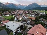 Sommerabend über den Dächern von Oberstdorf