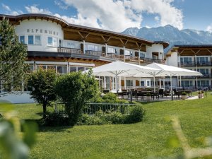 Alpenhof im Sommer (9) bearb