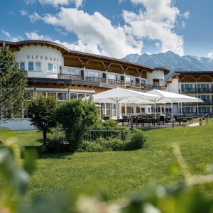 Alpenhof im Sommer (9) bearb