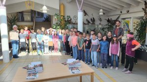 Bücherübergabe - 1