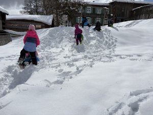 Schneespiele