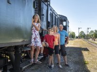 Familie an der Sauschwänzlebahn