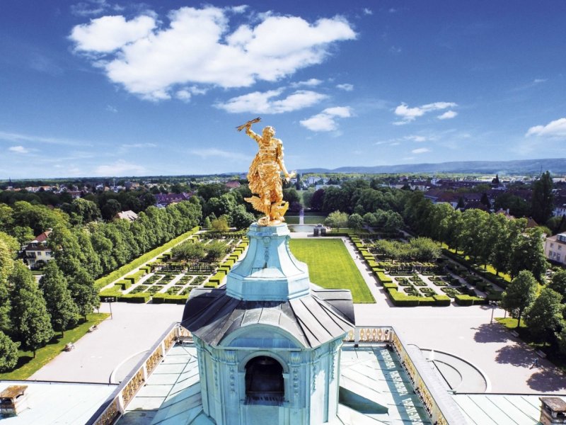 Goldener Mann Luftbild