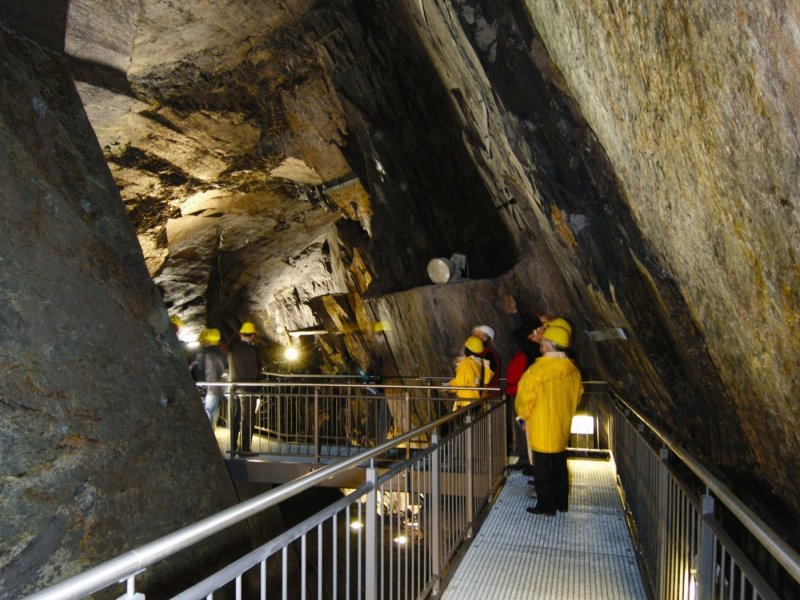 Unter Tage Schieferstollen und Blausteinmuseum Recht 10903 2