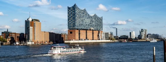 Commodore DSC und Elbphilharmonie