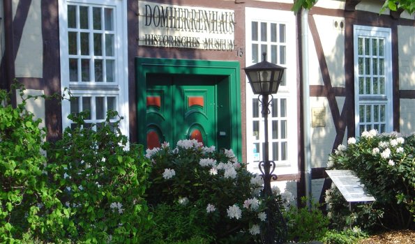 Verden  Eingang Domherrenhaus