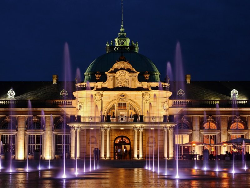 GOP Kaiserpalais Bad Oeynhausen bei Nacht
