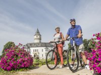 Radfahren am Schloss Oelber, Foto: Christian Bierwagen