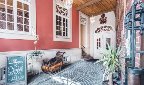Burghotel Haselünne Hoteleingang
