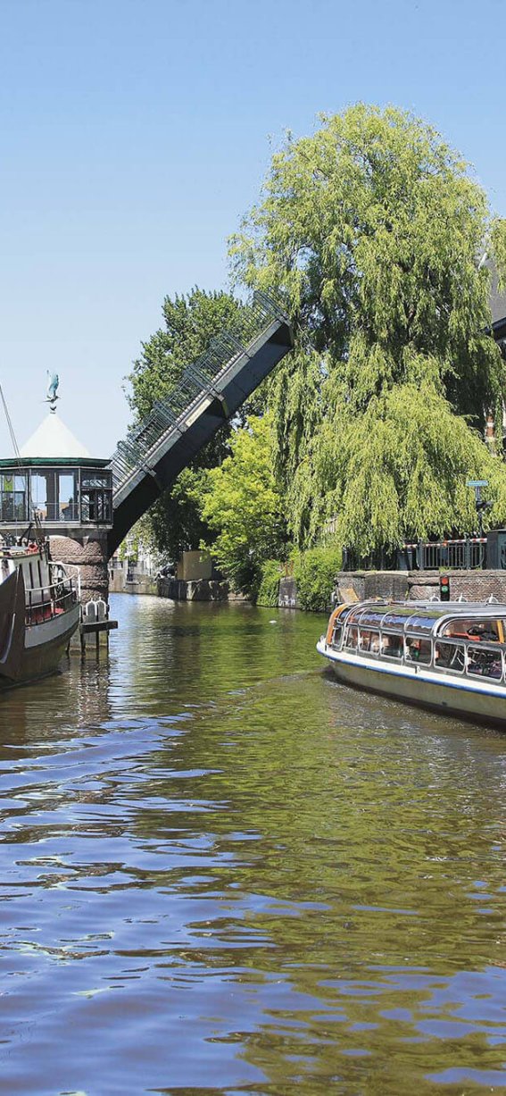 Entdecke die Stadt Groningen vom Wasser aus