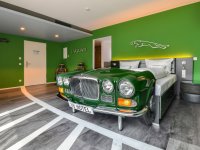V8 Hotel - Themenzimmer British