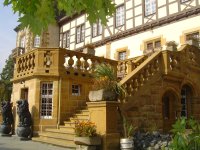 Wasserschloss Südseite Ausschnitt Terrasse